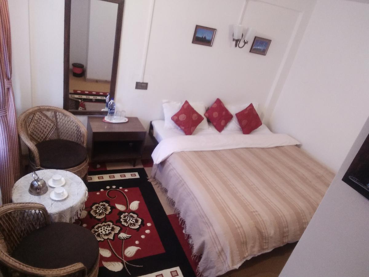 Himalayan Inn Homestay דרג'ילינג מראה חיצוני תמונה